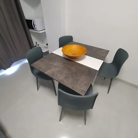 Apartment Bruel 1712